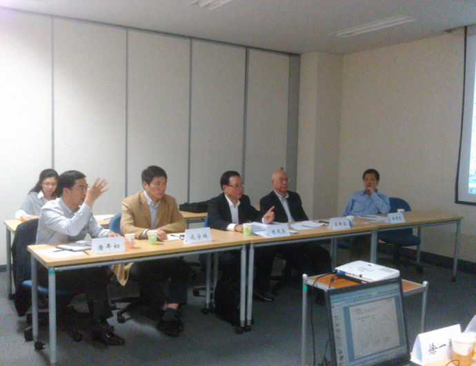 甲醇汽油日本专家技术论证会